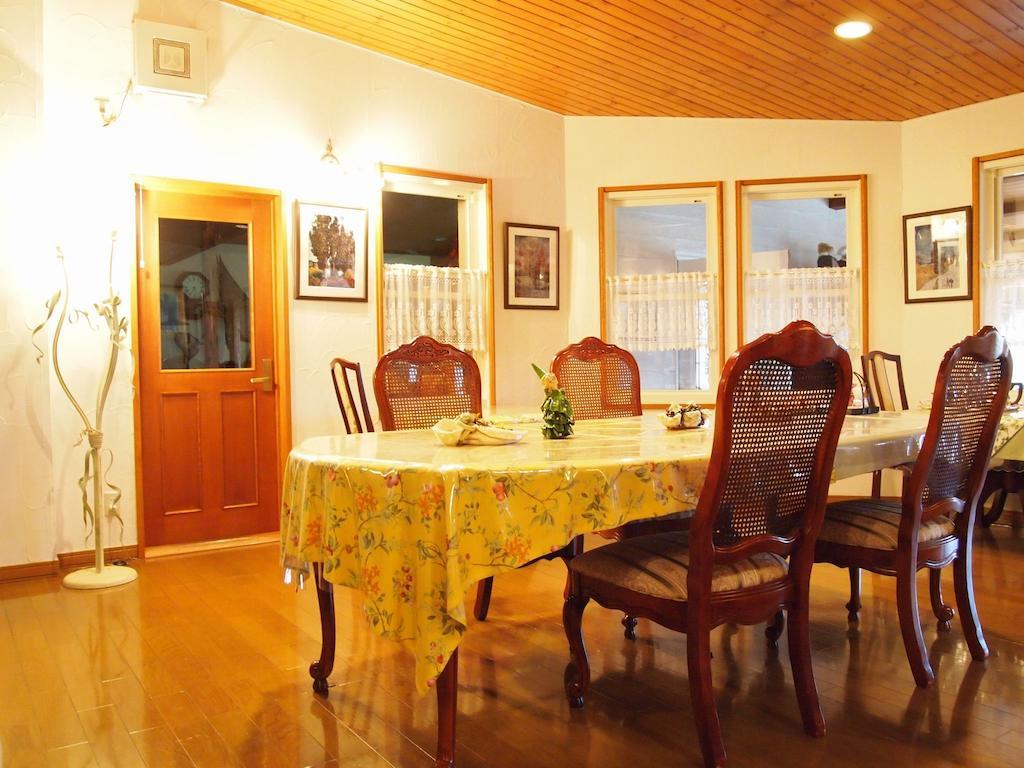 Rebun Petit Hotel Corinthian מראה חיצוני תמונה