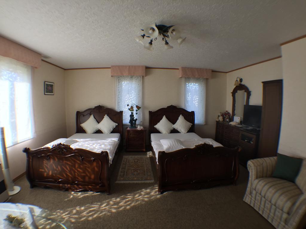 Rebun Petit Hotel Corinthian מראה חיצוני תמונה
